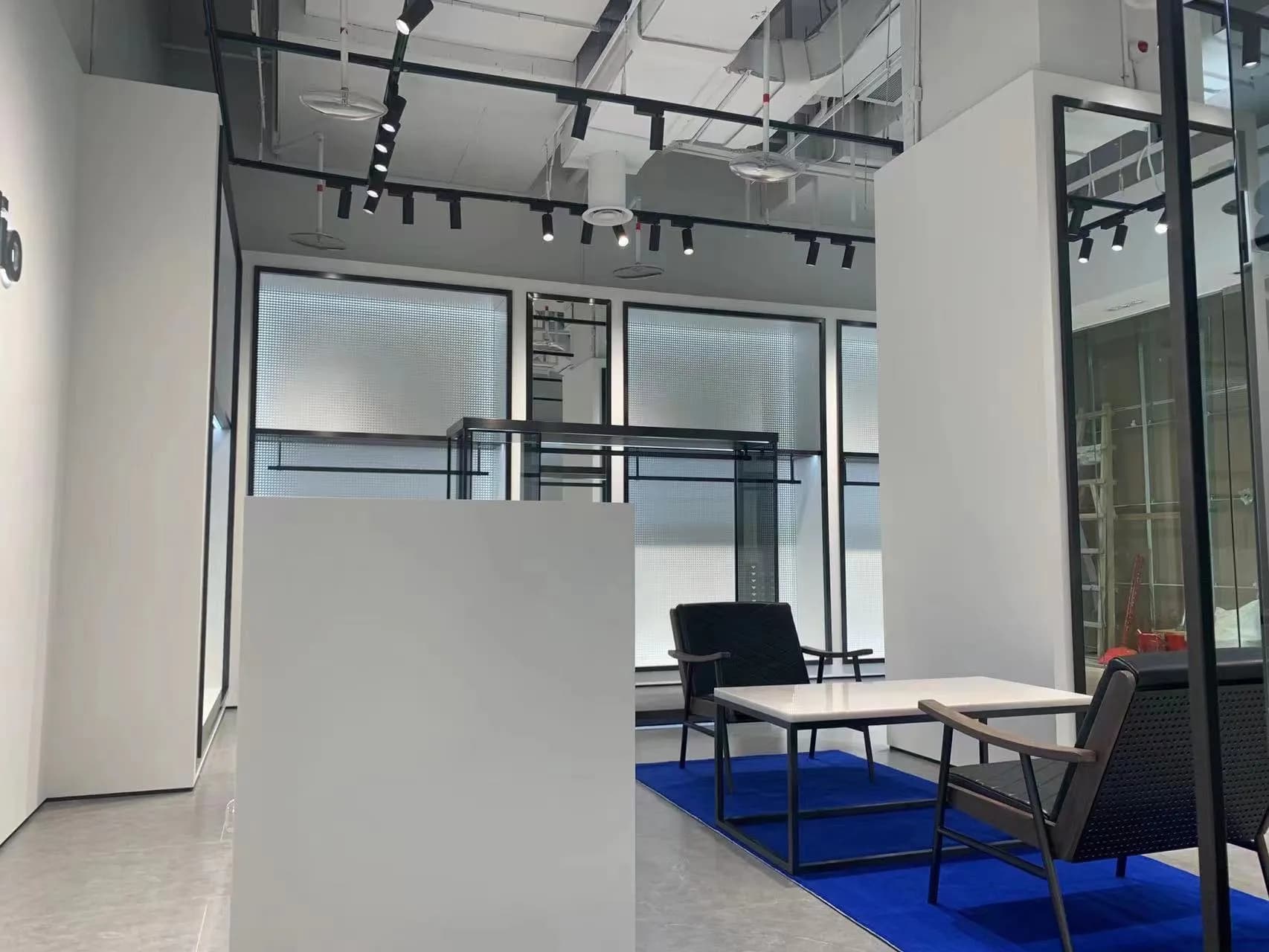 BMW Display Furniture — project photo 2